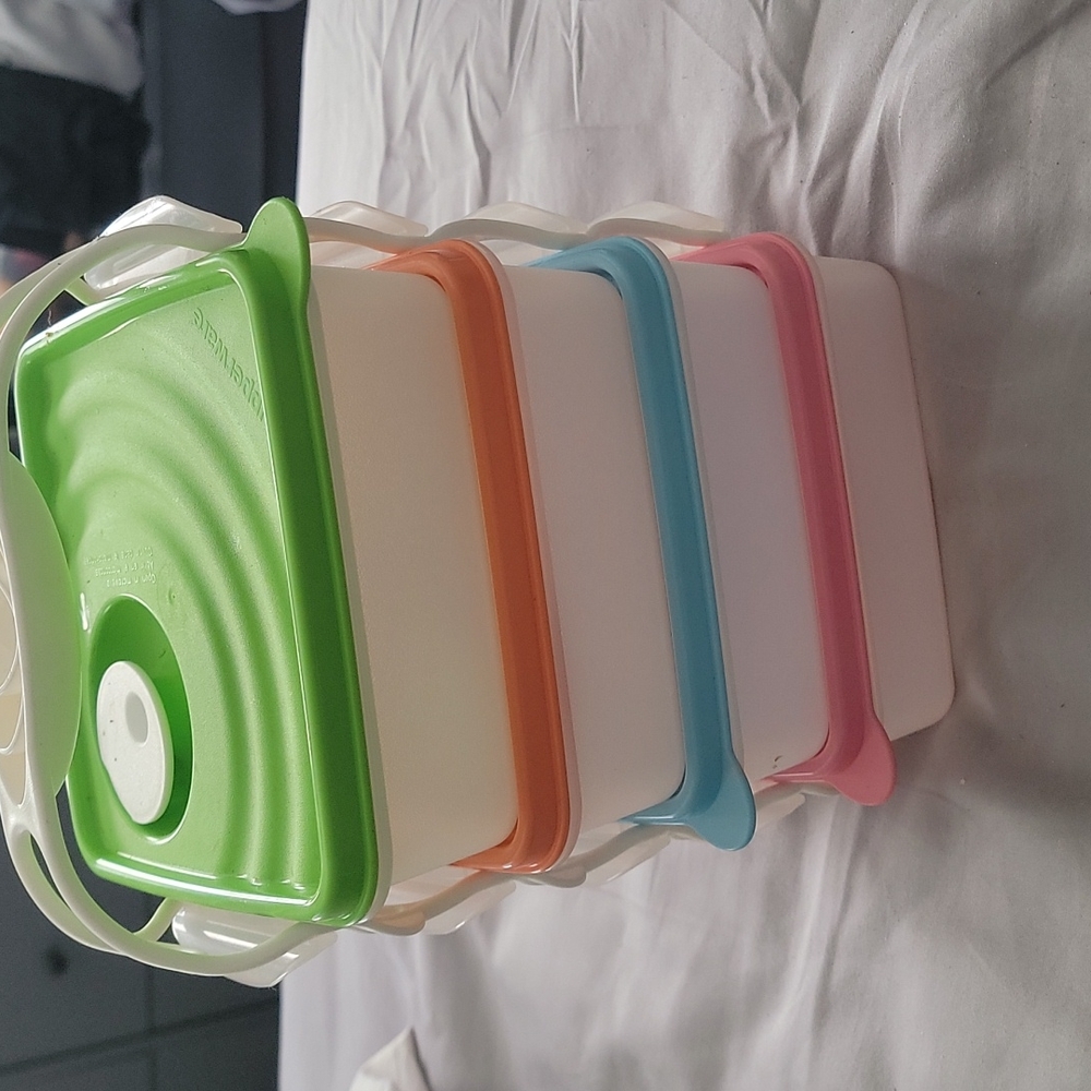 Tupperware stackable